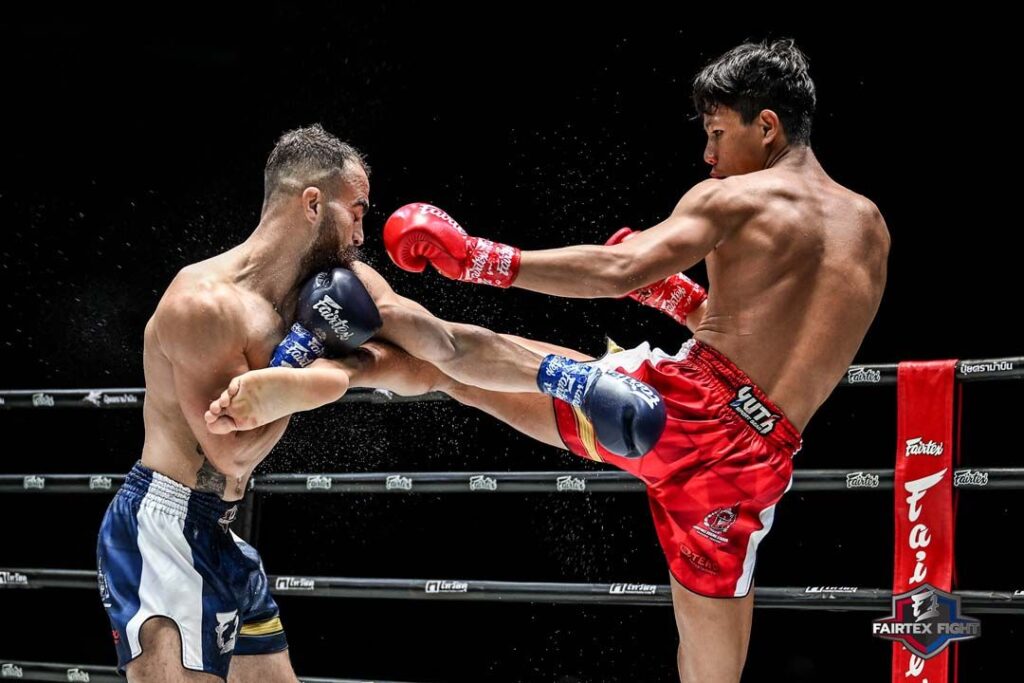 muay thai fighter in bangkok